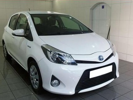 Toyota Yaris 100H 1E MAIN GPS