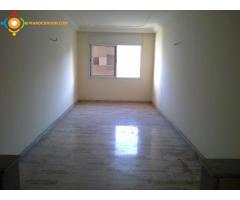 Appartement usage bureau en location sur agdal,