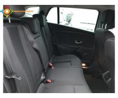 RENAULT MEGANE ESTATE 1.9 DCi 130 DYNAMIQUE + GPS 60000 DH