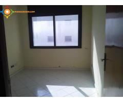 Appartement usage bureau sur agdal