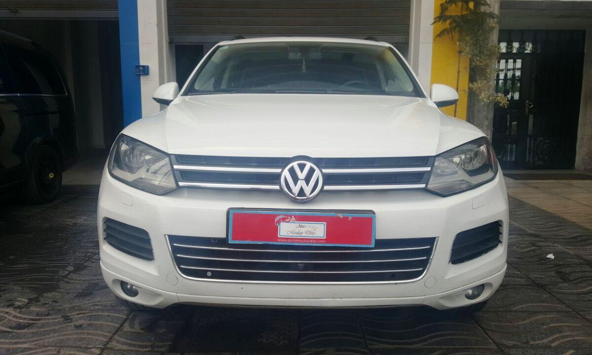 VOLKSWAGEN TOUAREG DIESEL 2012