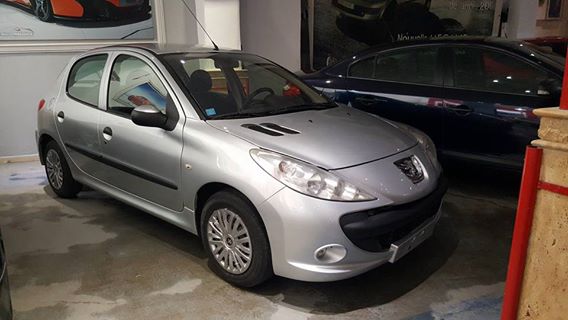 vendre Peugeot 206+