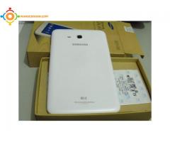 Samsung Galaxy Tab 3 Lite SMT110 8Go blanc