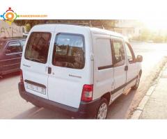 Peugeot Fourgon Vitre 40 000dhs