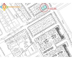 Terrain 181m2 2 façades RDC Commercial 3 étages