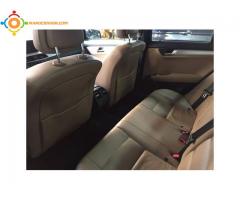 Mercedes-Benz Classe C 2011 73000 dhs