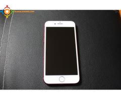 Apple iPhone 7 - 128 GO - Rouge (Débloqué)