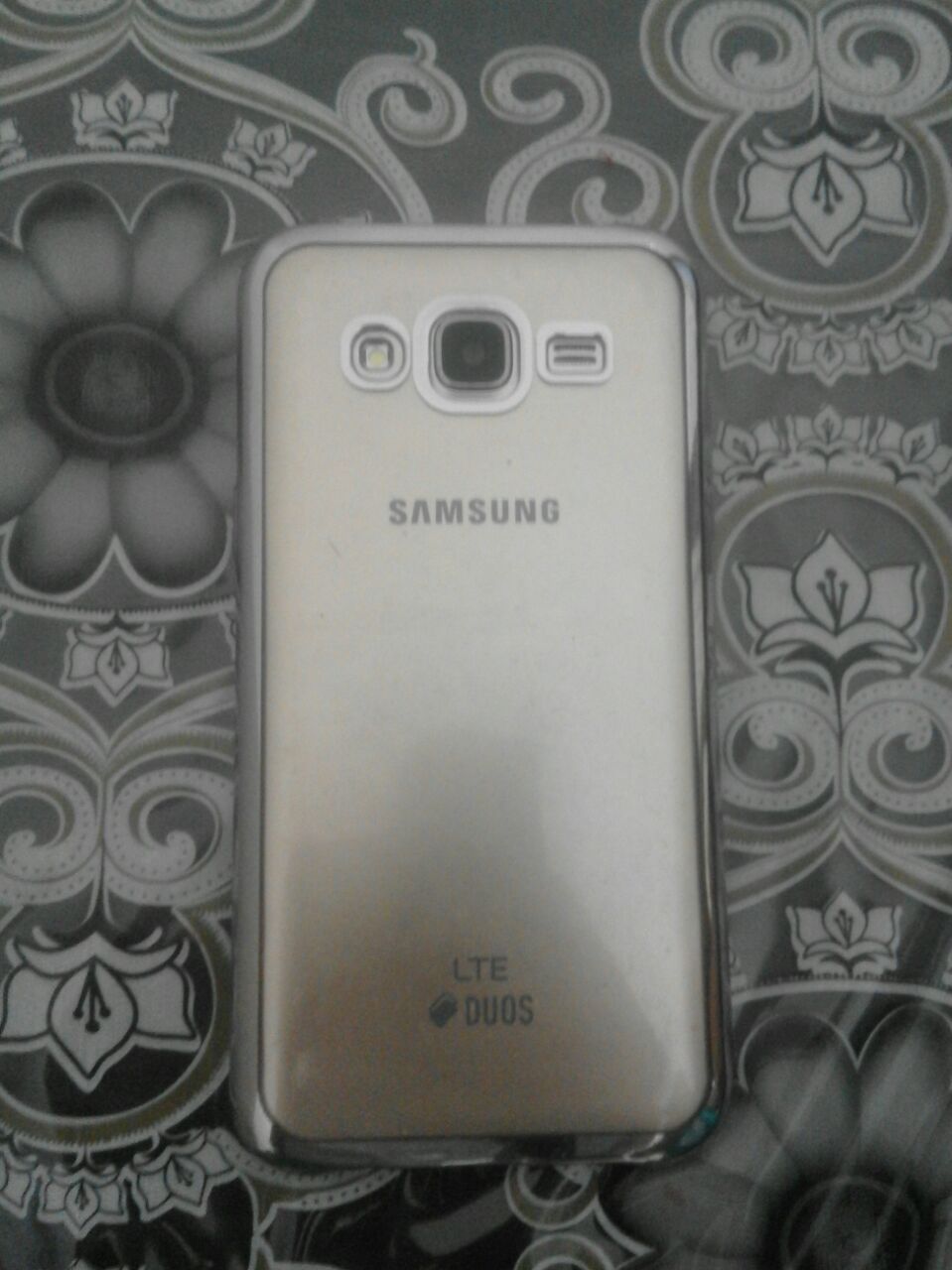 samsung galaxy j5