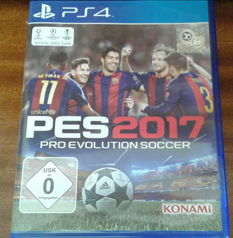 Pro Evolution Soccer 2017 - (PlayStation 4)