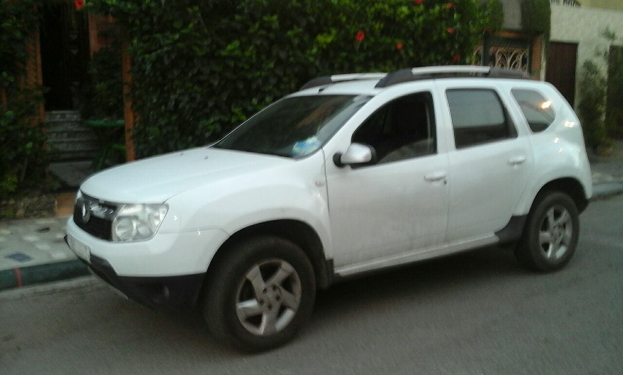 DUSTER modèle 2012 en bon état à vendre