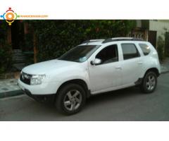 DUSTER modèle 2012 en bon état à vendre