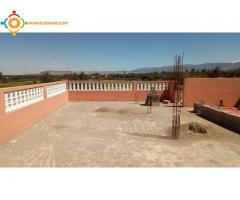 villa de 1600 m2 route Ghmat