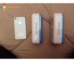 iPhone 5c bleu , iPhone 4s blanc