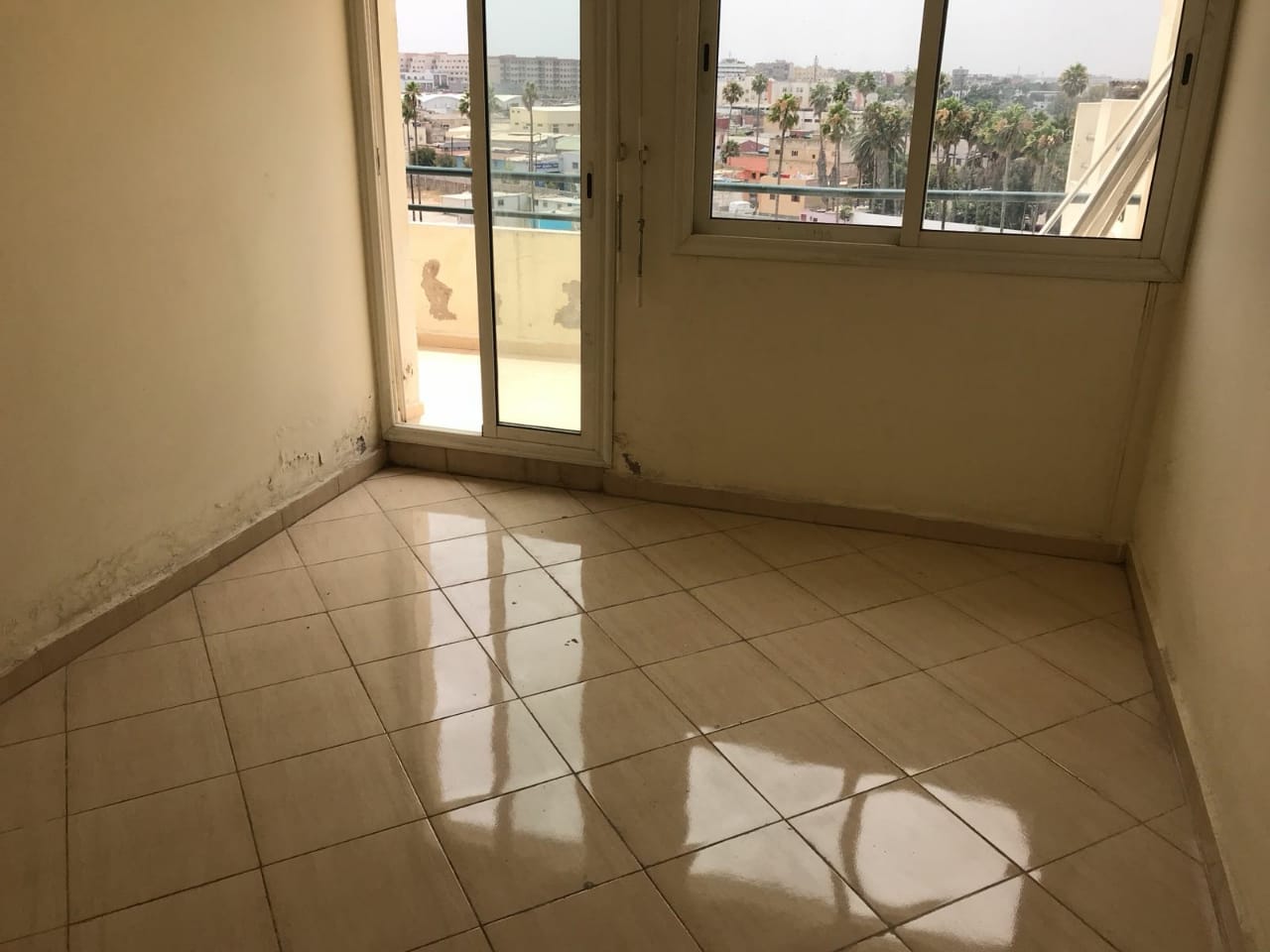 Petit appartement à vendre