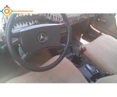 mercedis 240 a bon prix