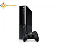 Xbox 360 Elite 2013 ,flaché,250g Bon etat