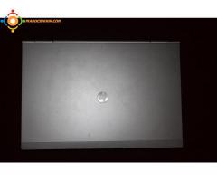 HP eliteBook 8470p i7 ( utilisé seulement 2 ans )