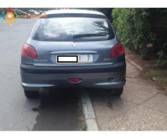 Peugeot 206 2007 Casablanca 77000 dhs .