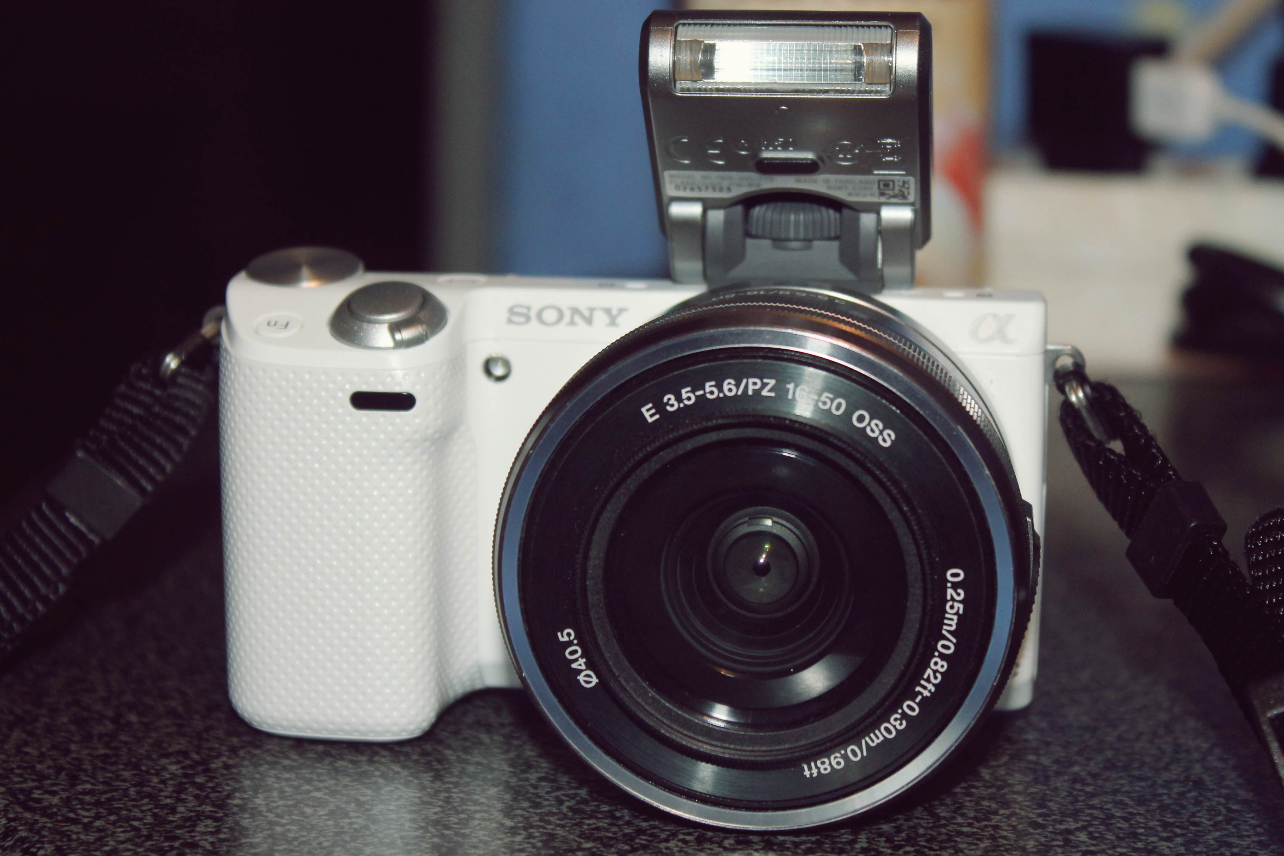 camera sony NEX-5R neuf