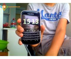 black berry bold 9900