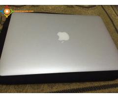 MacBook air 13 i5