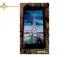 Sony Xperia Z2 Comme Neuf ( 4G )