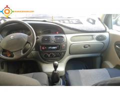 Voiture renault Scenic 1.9 Tdi à vendre