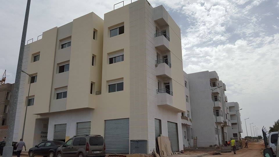 65 m شقق سكنية بالقرب من كلية الشريعة بسايس