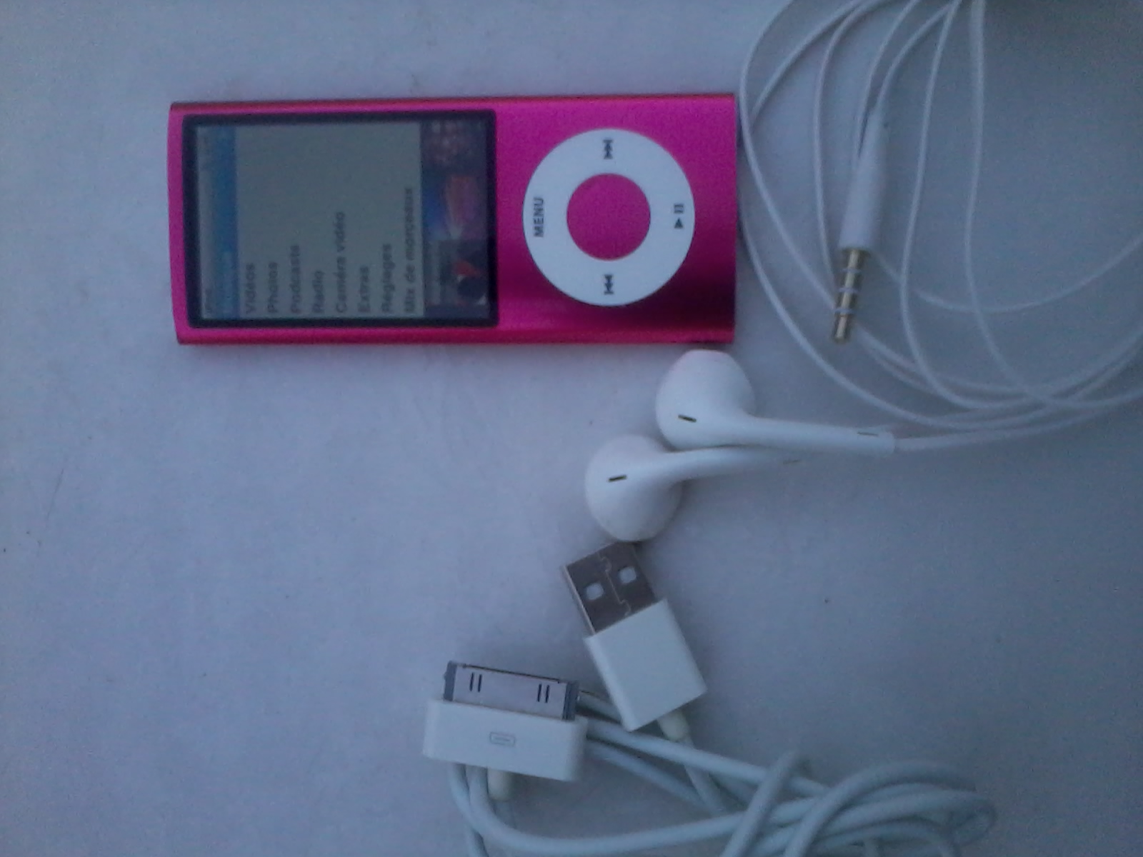 iPod Nano 8Gb + Kite iphone Original + Cable USB