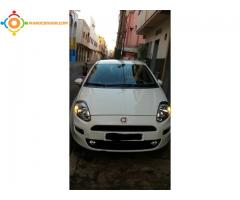 Voiture fiat punto 2014