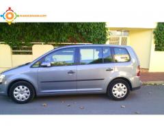 VOITURE TOURAN DIESEL FAMILIALE