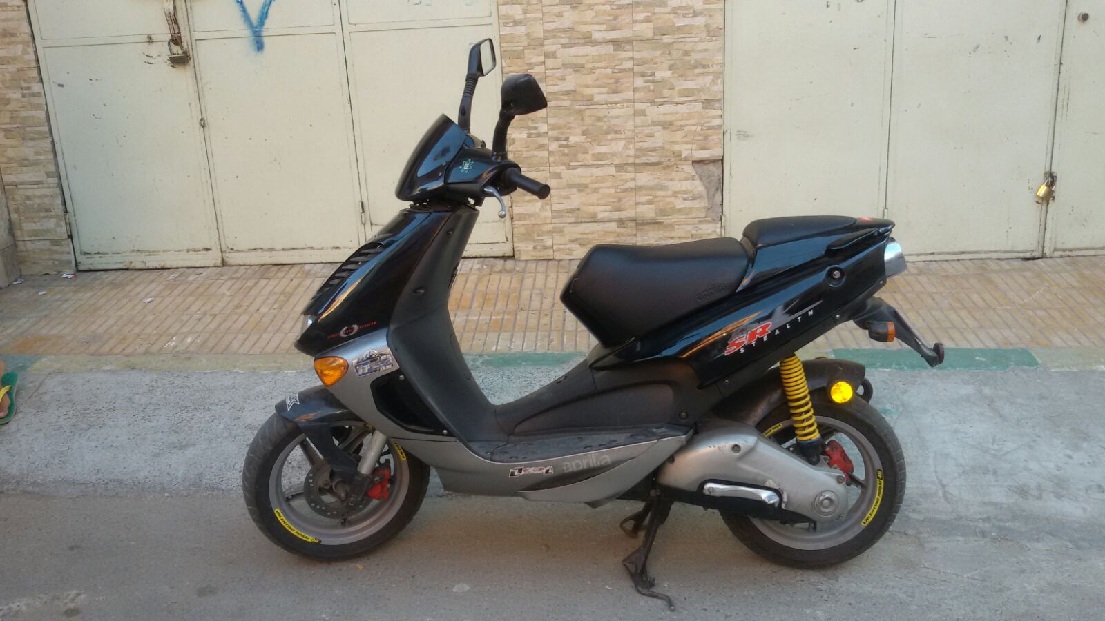 Aprilia SR