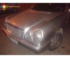 mercedes benz E 220