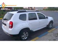 A saisir Dacia Duster blanche Diesel -2012 23 000 km seulement 1er Main ( Très très bon état !! )