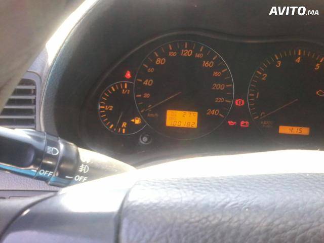 toyota avensis 2004 essance