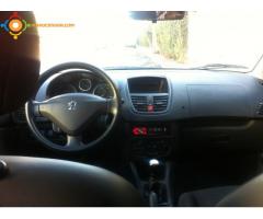 Vend Peugeot 206+