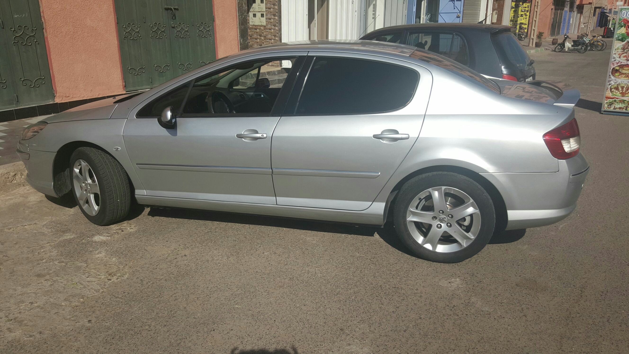 Peugeot 407