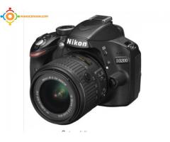 Nikon D3200 jdida + Objectif Nikon 18-55 mm VR II (Noir)