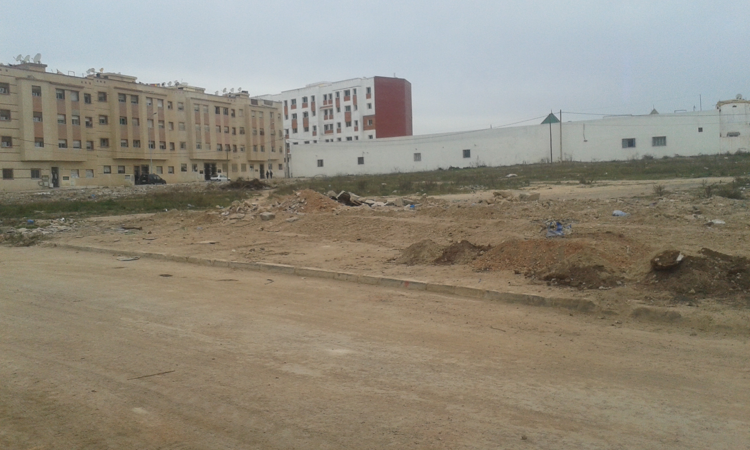 terrain 15000 m2 bouskoura casa