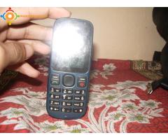 Nokia 100