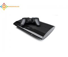 ps3 ultra slim 500 go plus un jeu fifa