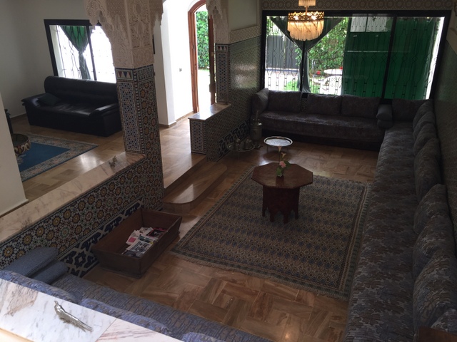 villa de haute gamme pour location de vacance FES MAROC