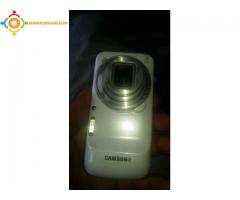 Samsung s 4 zoom