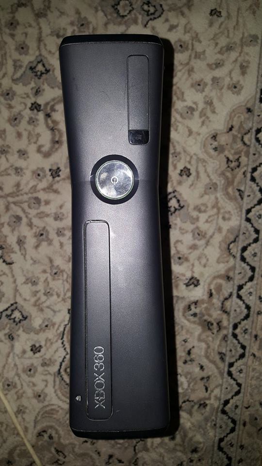 xbox 360 slim noir bon ertat