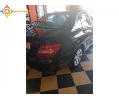 MERCEDES 220 DIESEL 2012