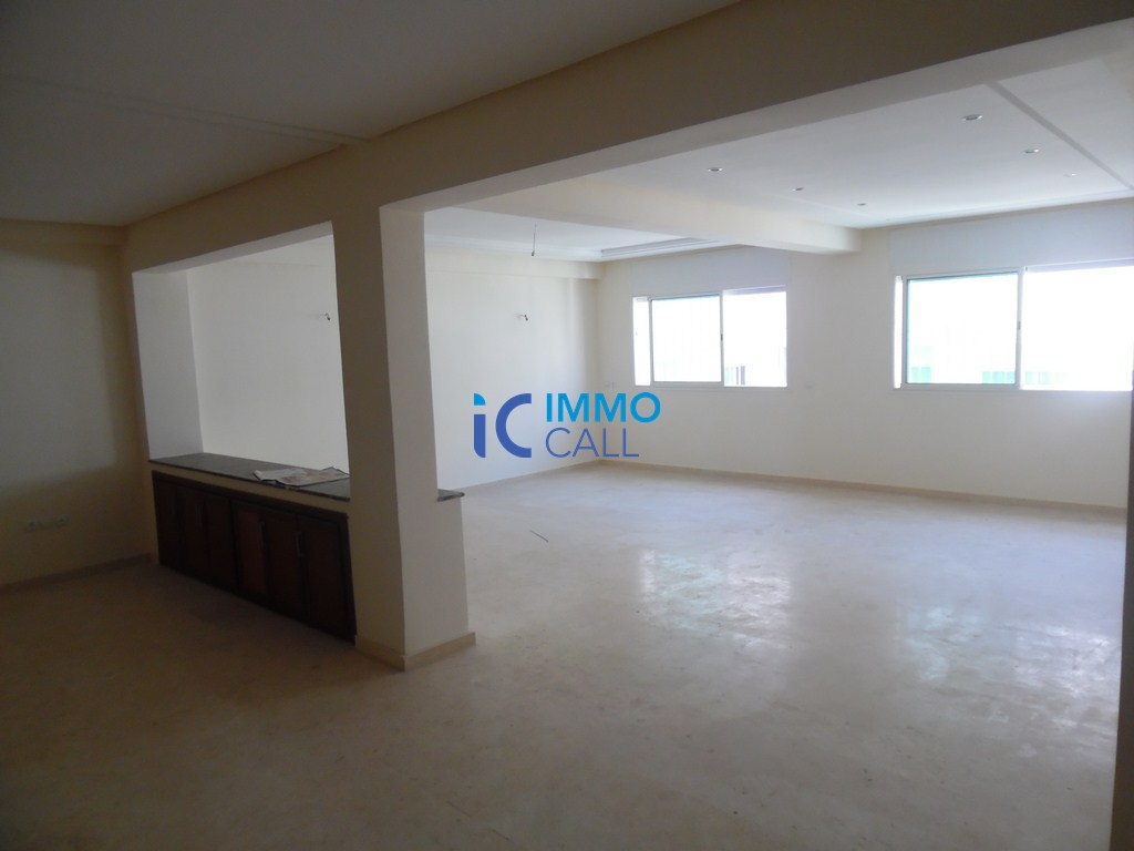 Appartement de 170m² en location à Souissi