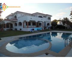 Villa de 1300m² en location à Bir kacem-Souissi