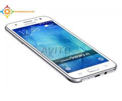 samsung galaxy j5 blanc