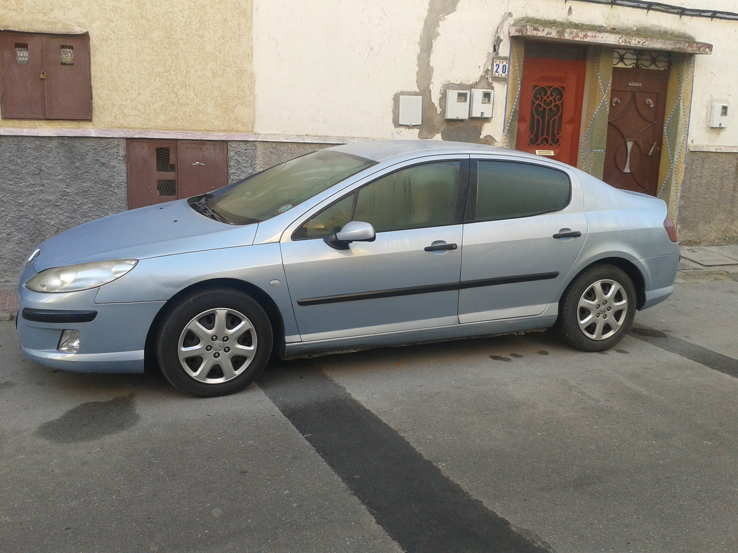 PEUGEOT 407 ESSENCE 2004 PRIX 45000DH