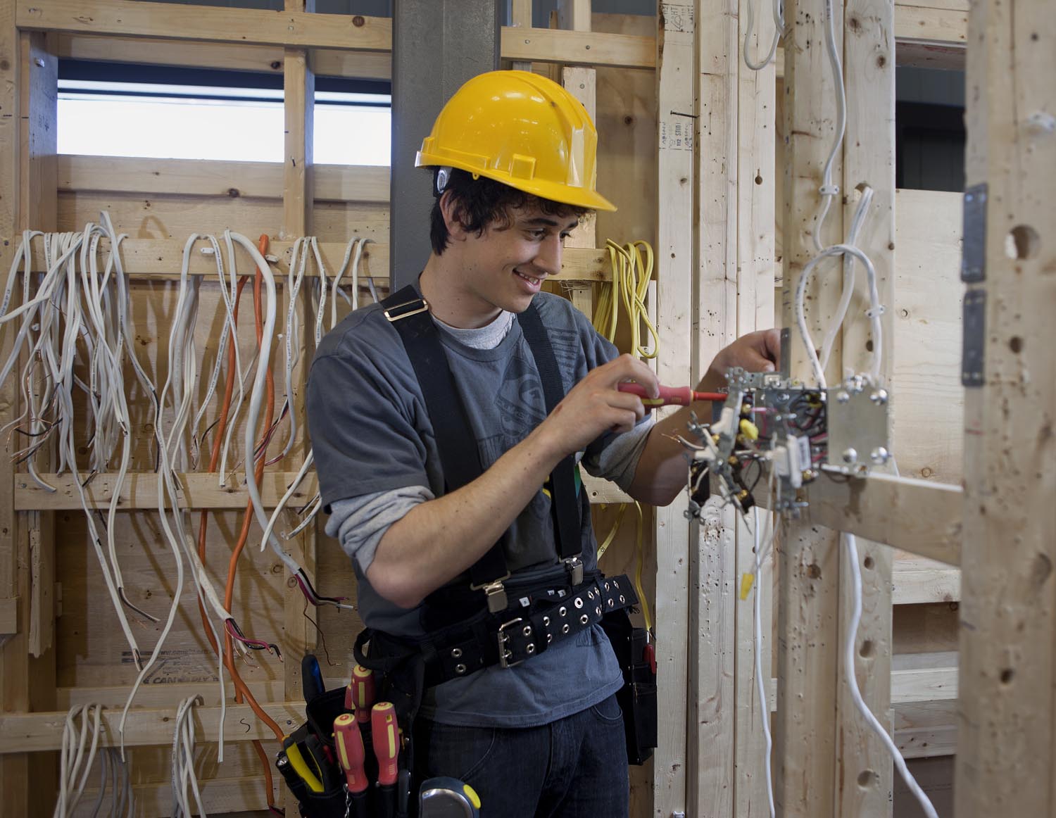 technicien en électricité